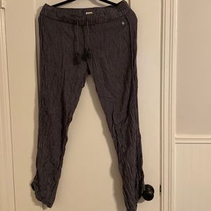 striped linen pants from roxy!